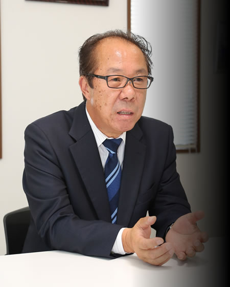 坪井弘一